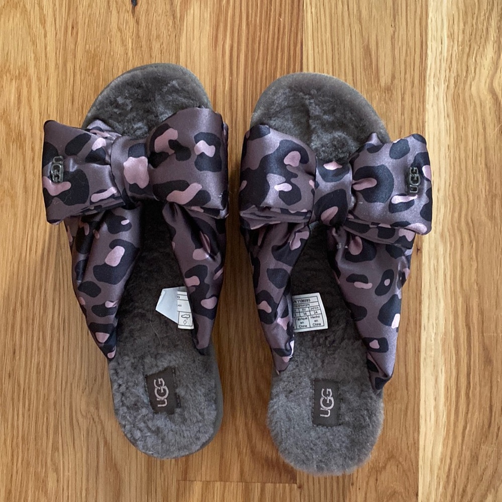 UGG LUSHETTE LEOPARD PUFFER SATIN SHEEPSKIN SLIPPERS SLATE WOMENS SIZE 7 US